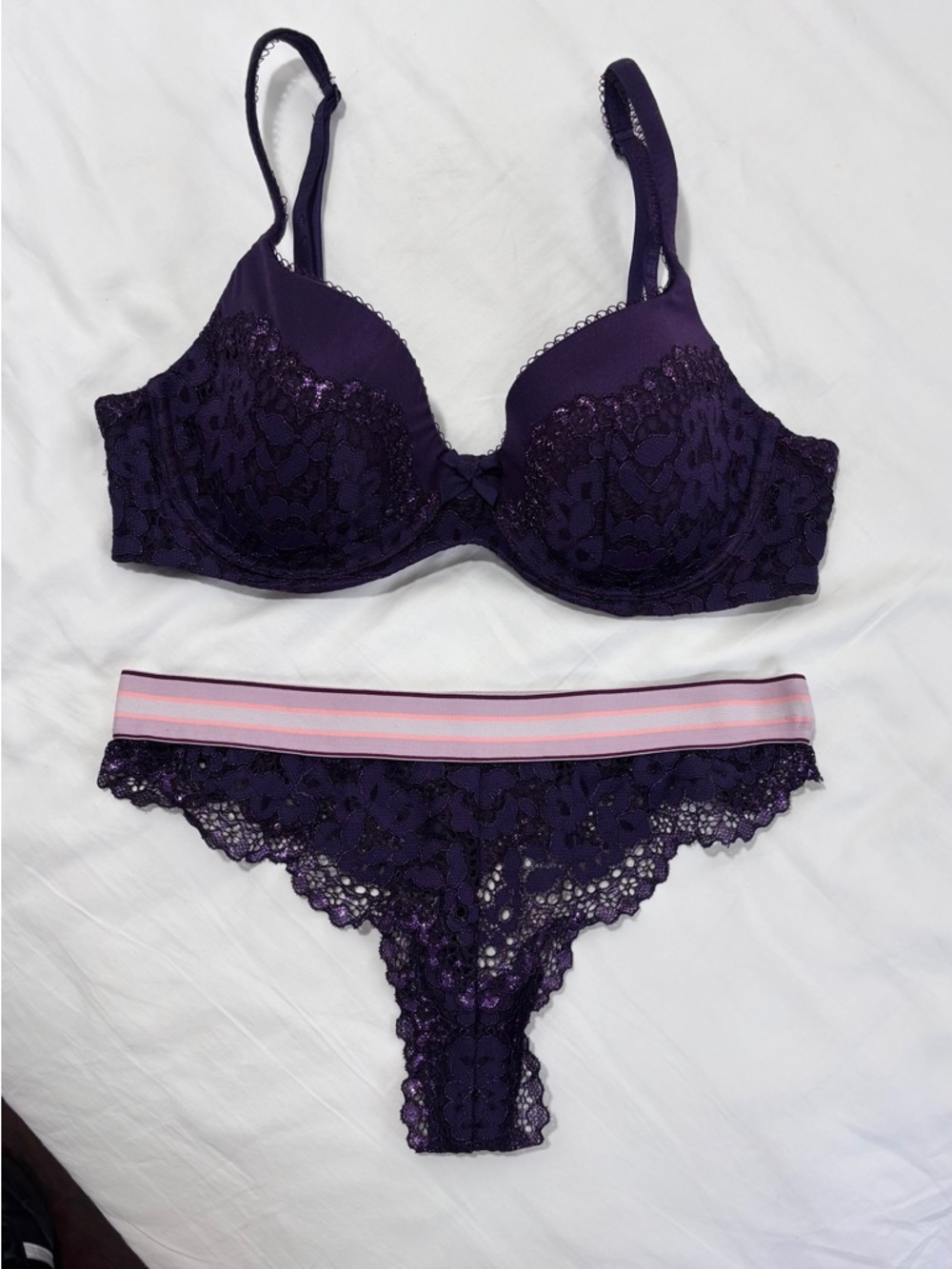 Victoria's Secret Very Sexy Push Up Bra + Thong Set (34D + Small)
